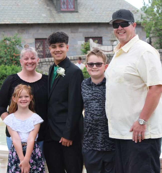 estudiante con familia de acogida