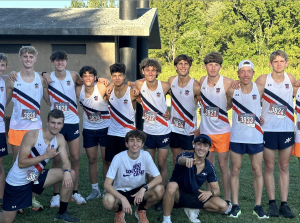 Estudiante haciendo deporte con su equipo del instituto de Estados Unidos