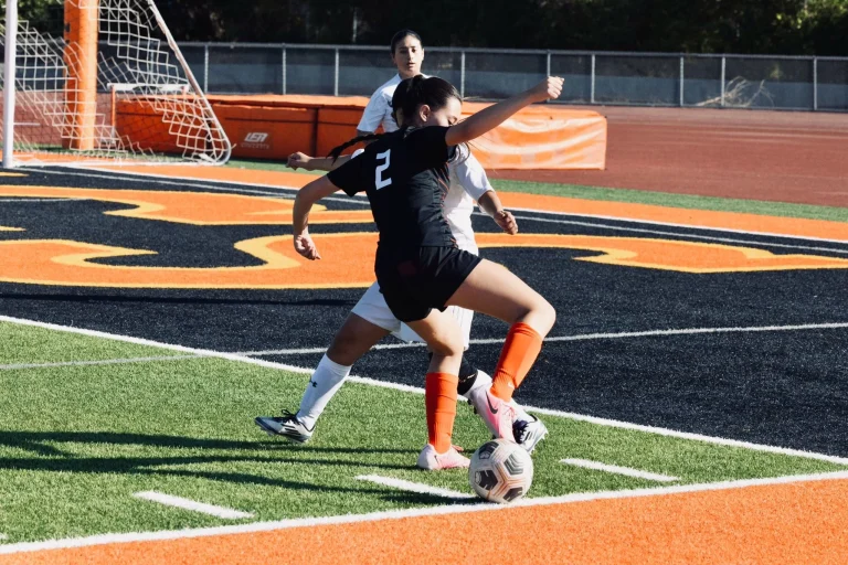 estudiante de intercambio con Becas de fútbol en Estados Unidos